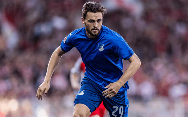 u8官方网站包含里尔赛后止住颓势，志在德甲名次提升，目标明确，纪律约束更严格的词条